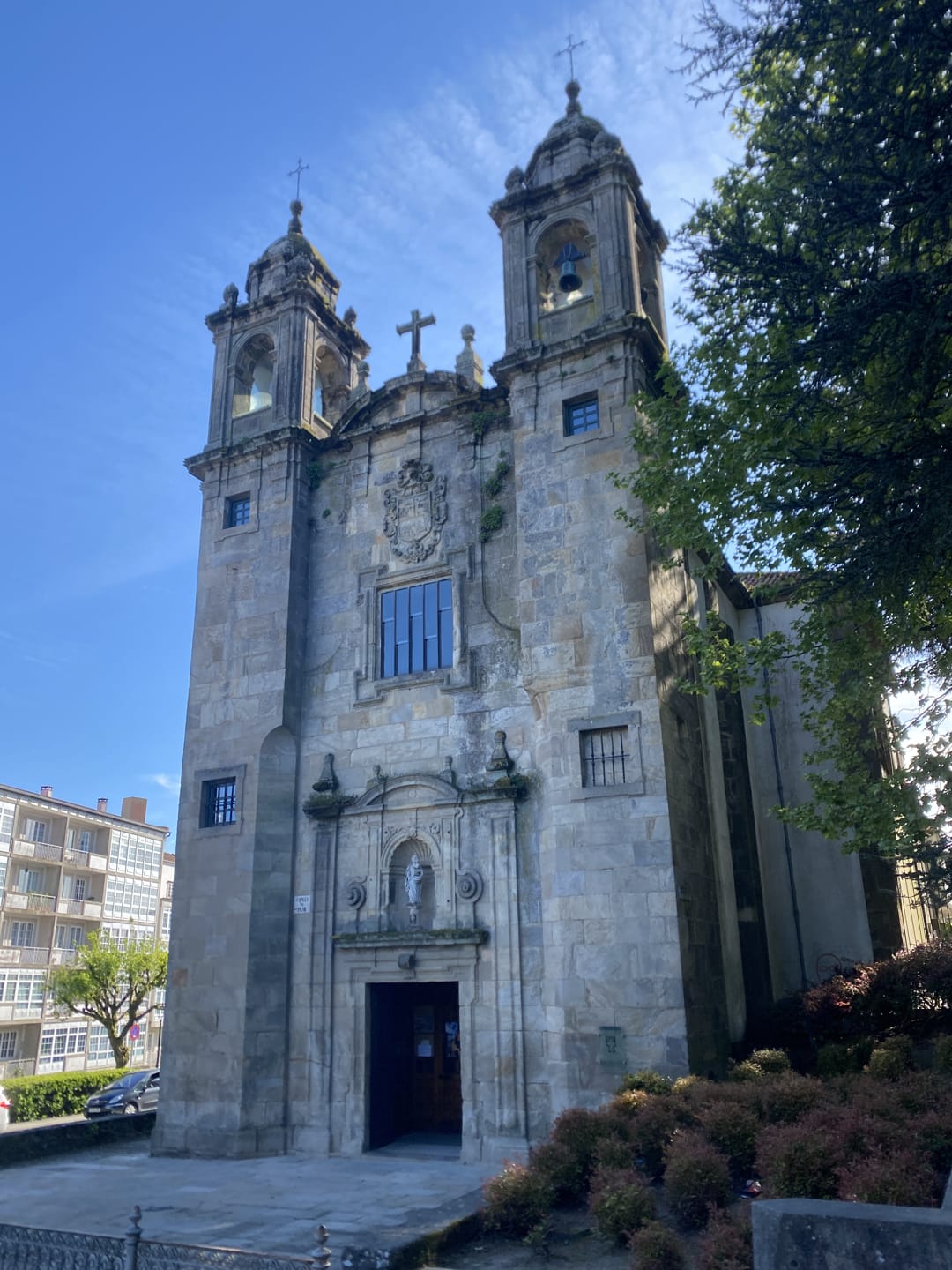 Fachada de la Capilla do Pilar. 