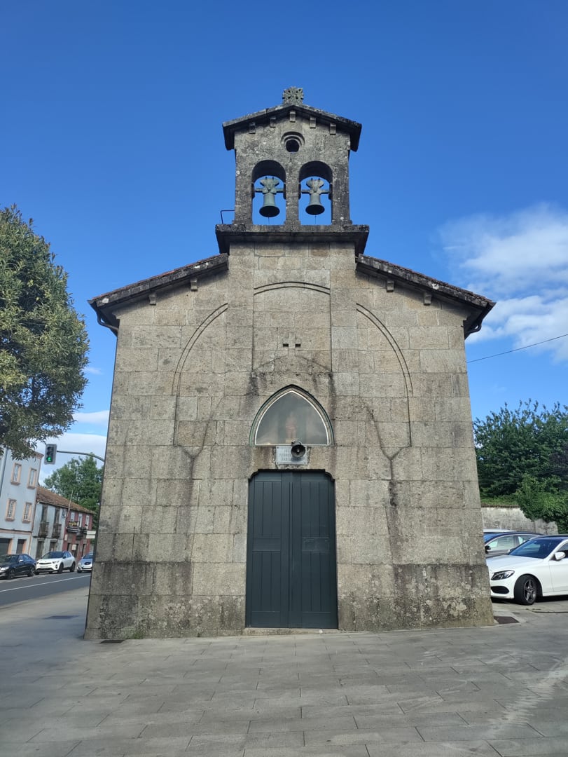 Frontal de la Iglesia de San Lázaro.