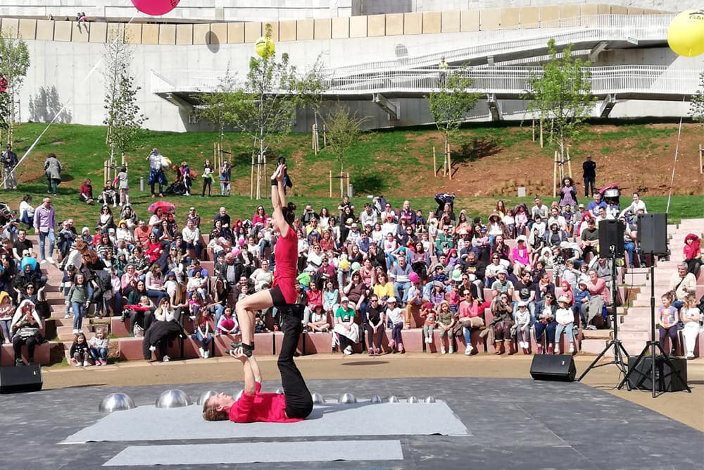 ‘Cidade Imaxinaria’ pone el broche de oro al verano en Compostela